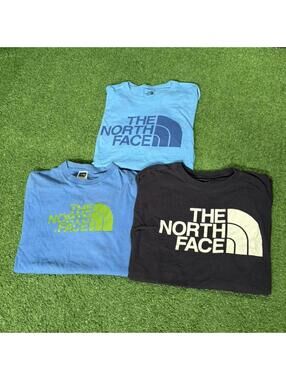 The North Face T Shirt Bundle 3 Pack Mens Size M Logo Graphic Tees